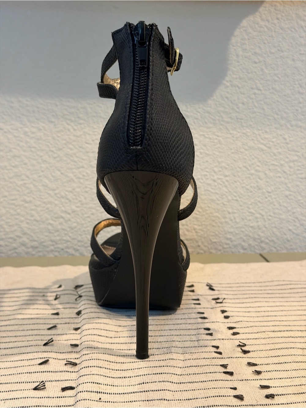 Charlotte Russe Black Strappy Platform Stiletto Sandals - Picture 9 of 10